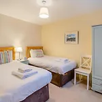 2 Bed In Oc-s30538 Holiday home Rydal