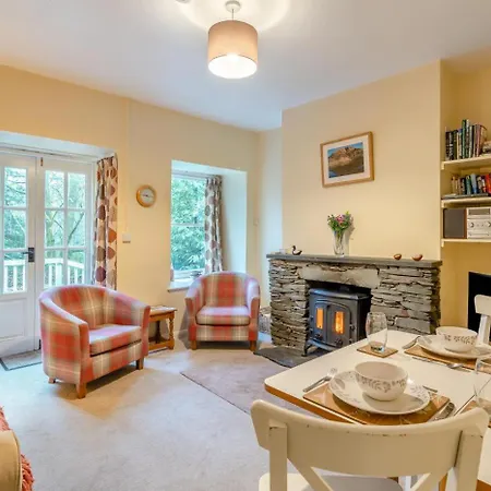 2 Bed In Oc-s30538 Rydal