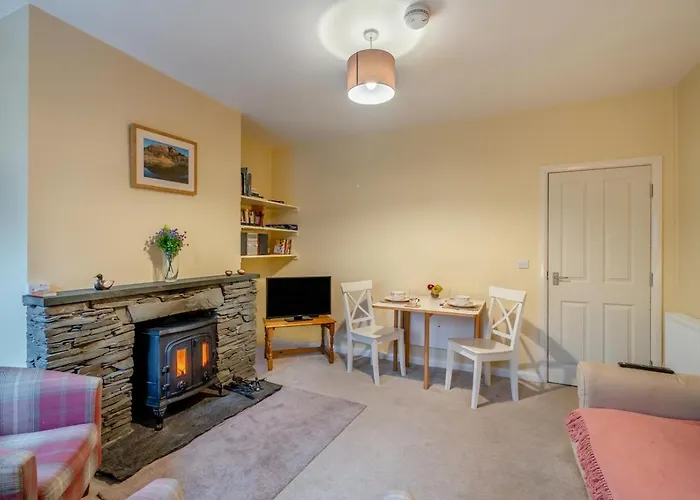 2 Bed In Oc-s30538 Holiday home Rydal